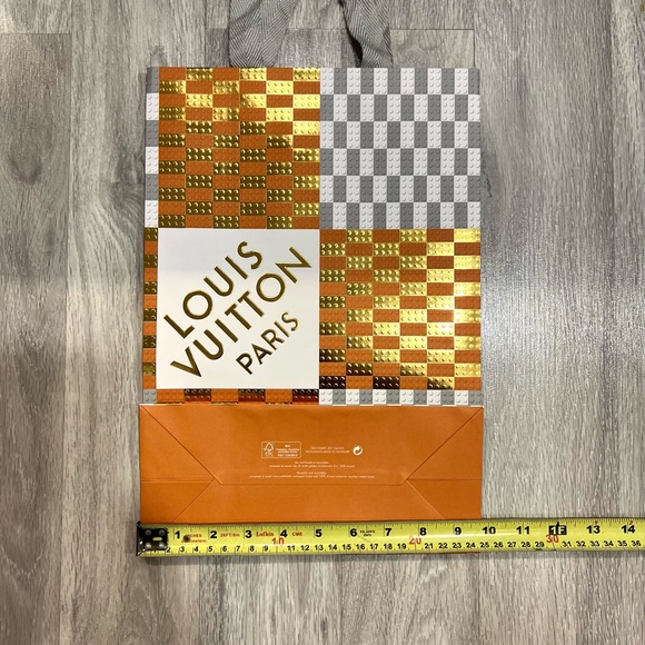 LOUIS VUITTON - Small Shopping Bag - 2022 Holiday Edition - Picture 3 of 4